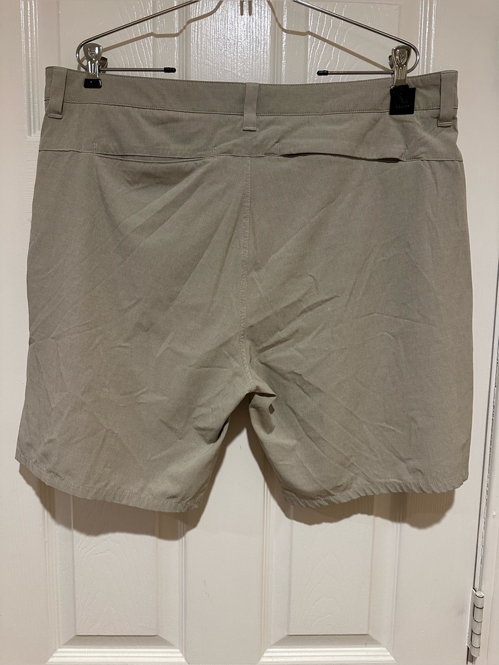 Vuori Aim Short 8" 36 - Picture 2 of 4